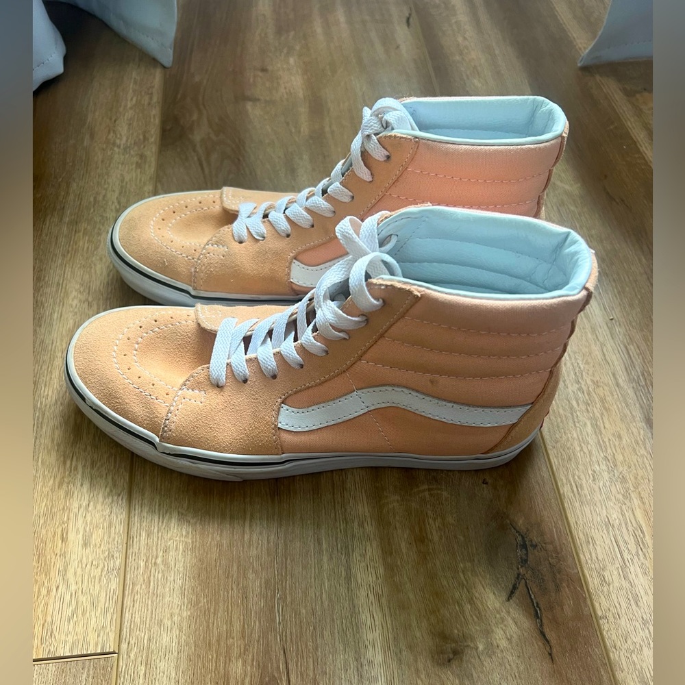 SK8-Hi Vans